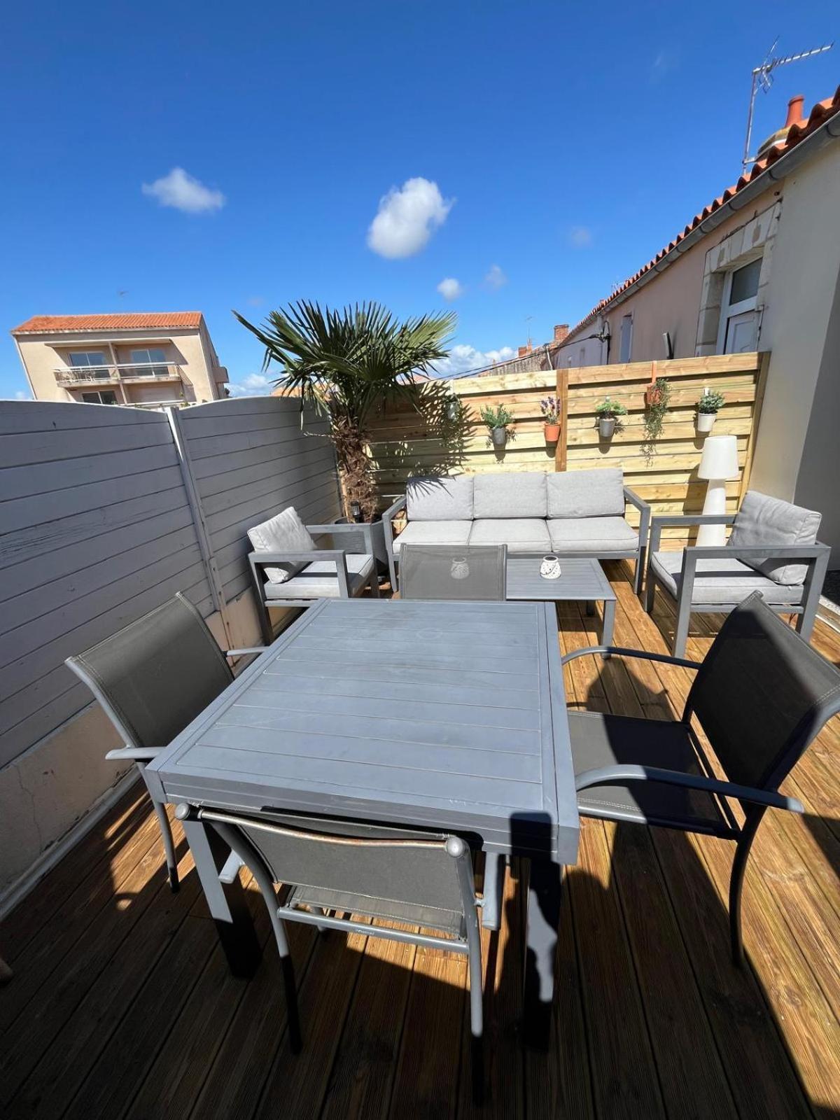 Chaleureux Logement-Centre Ville-Proche Gare-Plage Les Sables-dʼOlonne Eksteriør bilde